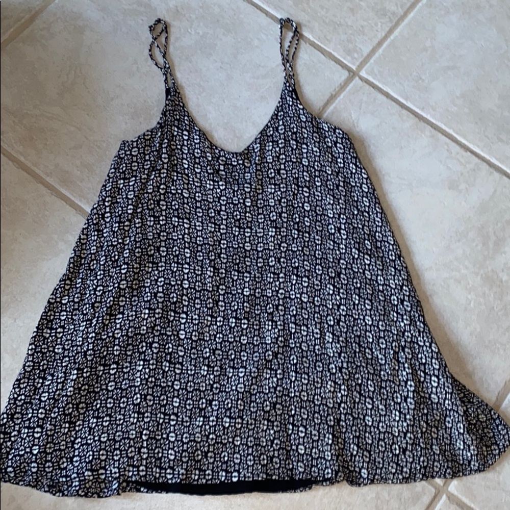 Mini black and white dress